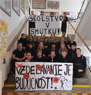 protest v ciernom 29